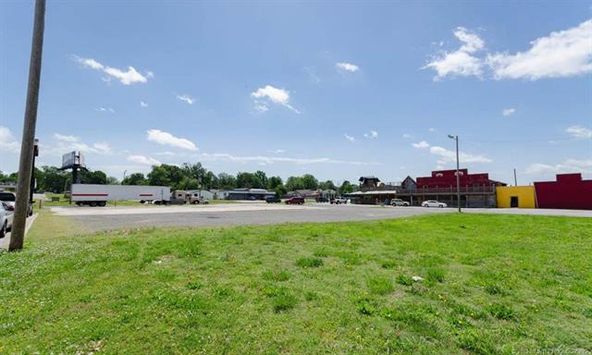 217 S 32nd St, Muskogee, OK 74401